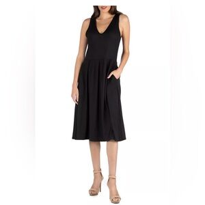24seven Comfort Apparel
Women's Fit and Flare Midi Dress